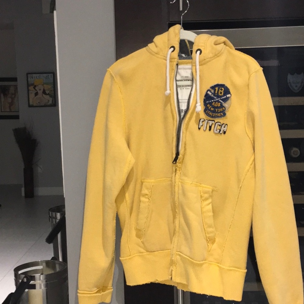Men’s Abercrombie & Fitch Hooded Sweatshirt